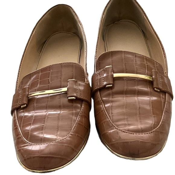 Liz Claiborne Brown Almond Toe Croc Slip On Loafer Shoe Size 10 - Picture 2 of 10
